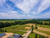 Nabízíme k prodeji krásný pozemek, v lokalitě Horní Tošanovice, parcela č. 219/128 a 213/6, Výměra 2215 m2, Cena 2 350 000 Kč., cena 2225000 CZK / objekt, nabízí 