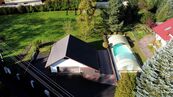 Prodej stavebního pozemku 2694m2 s dvou garáží a bazénem, cena 4700000 CZK / objekt, nabízí 